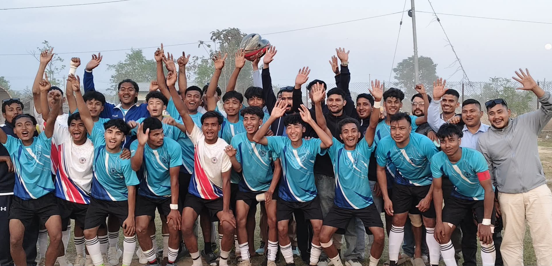 बढैयातालमा आयोजित पालिका स्तरीय अध्यक्ष कप फुटबलको उपाधी बारबर्दियाले चुम्यो