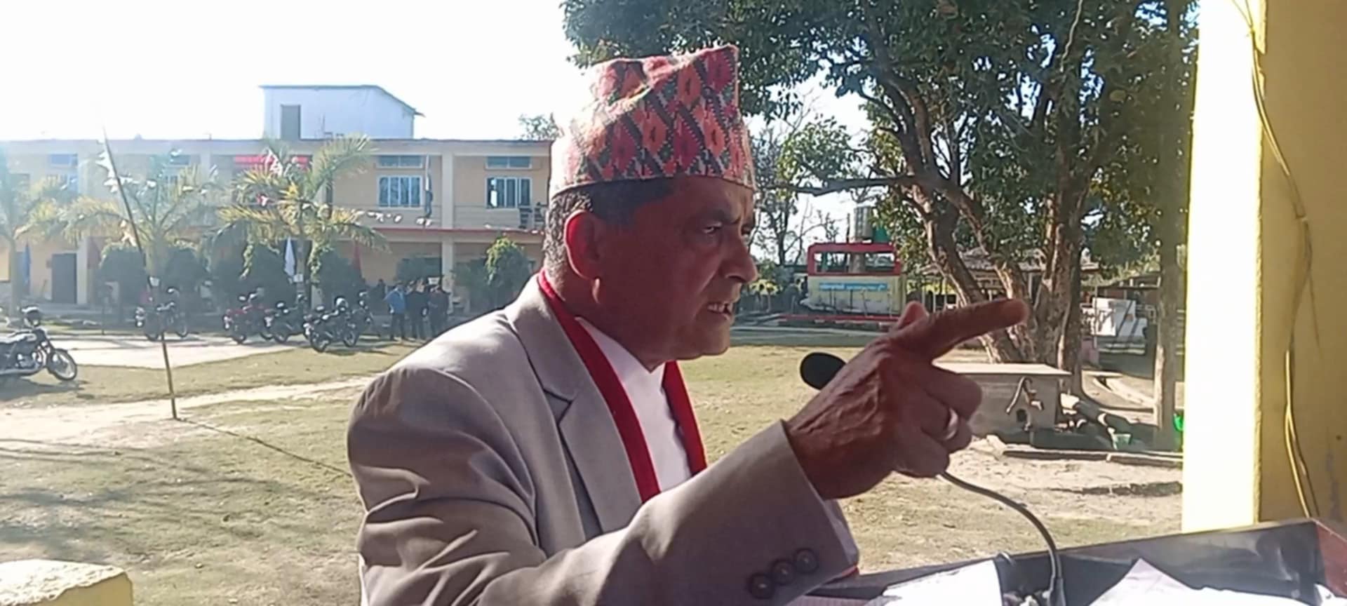 मन्त्री तिमिल्सिनाले आफै पढेको विद्यालयबाट शुरु गरे ‘मेरो विद्यालय, मेरो दायित्व’ अभियान 