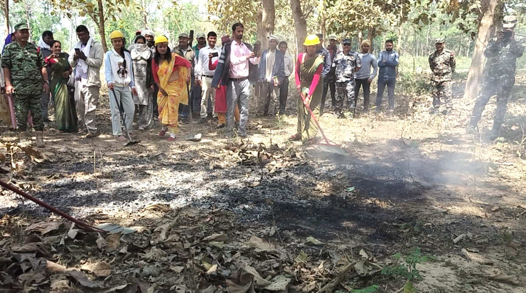 बारबर्दियामा बन डढेलो सम्बन्धी कृतिम अभ्यास