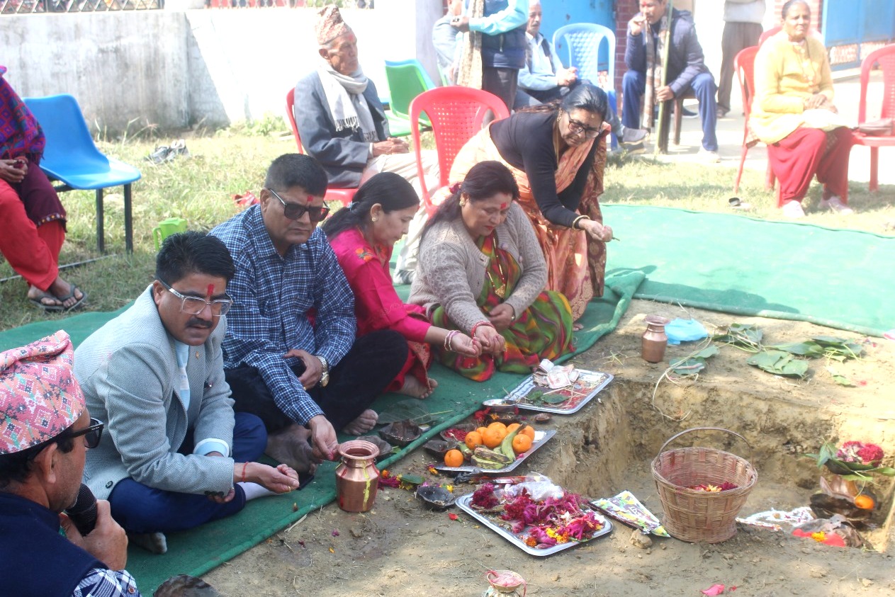स्वर्गिय पिताको स्मृतिमा सरस्वतीको मन्दिर शिलान्यास