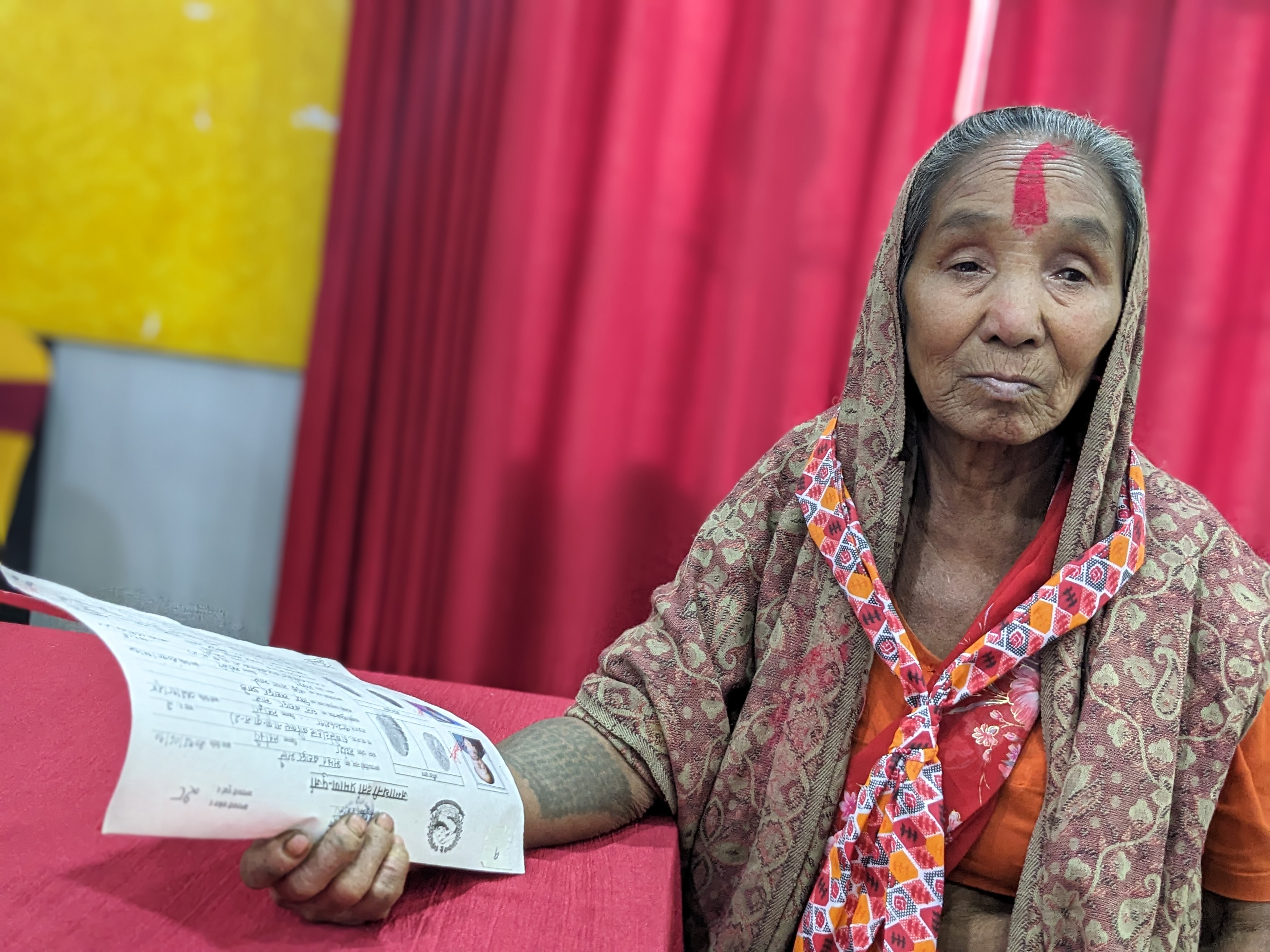भुमिपति बने पछिको खुसी : अव घरबास बनाएर तरकारी लगाउँछौ