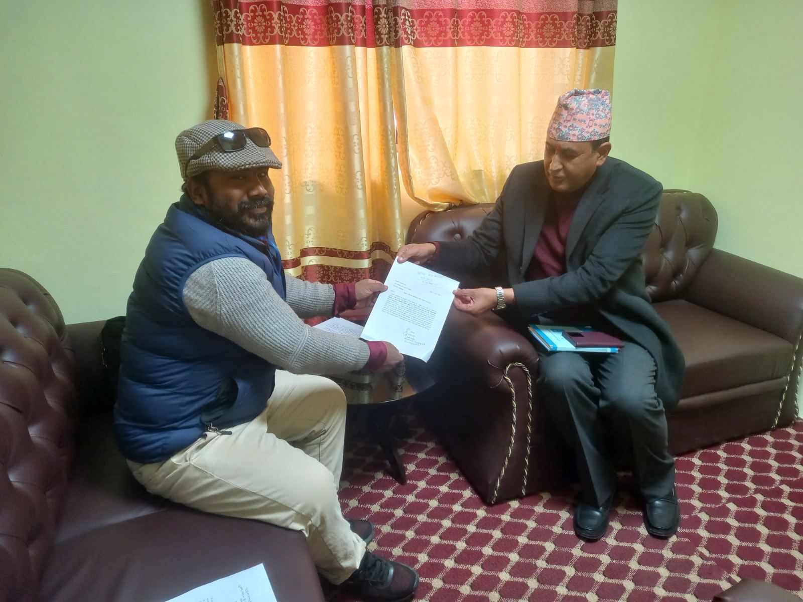 रवि लामिछानेविरुद्ध सभामुख र संसदीय समितिमा उजुरी