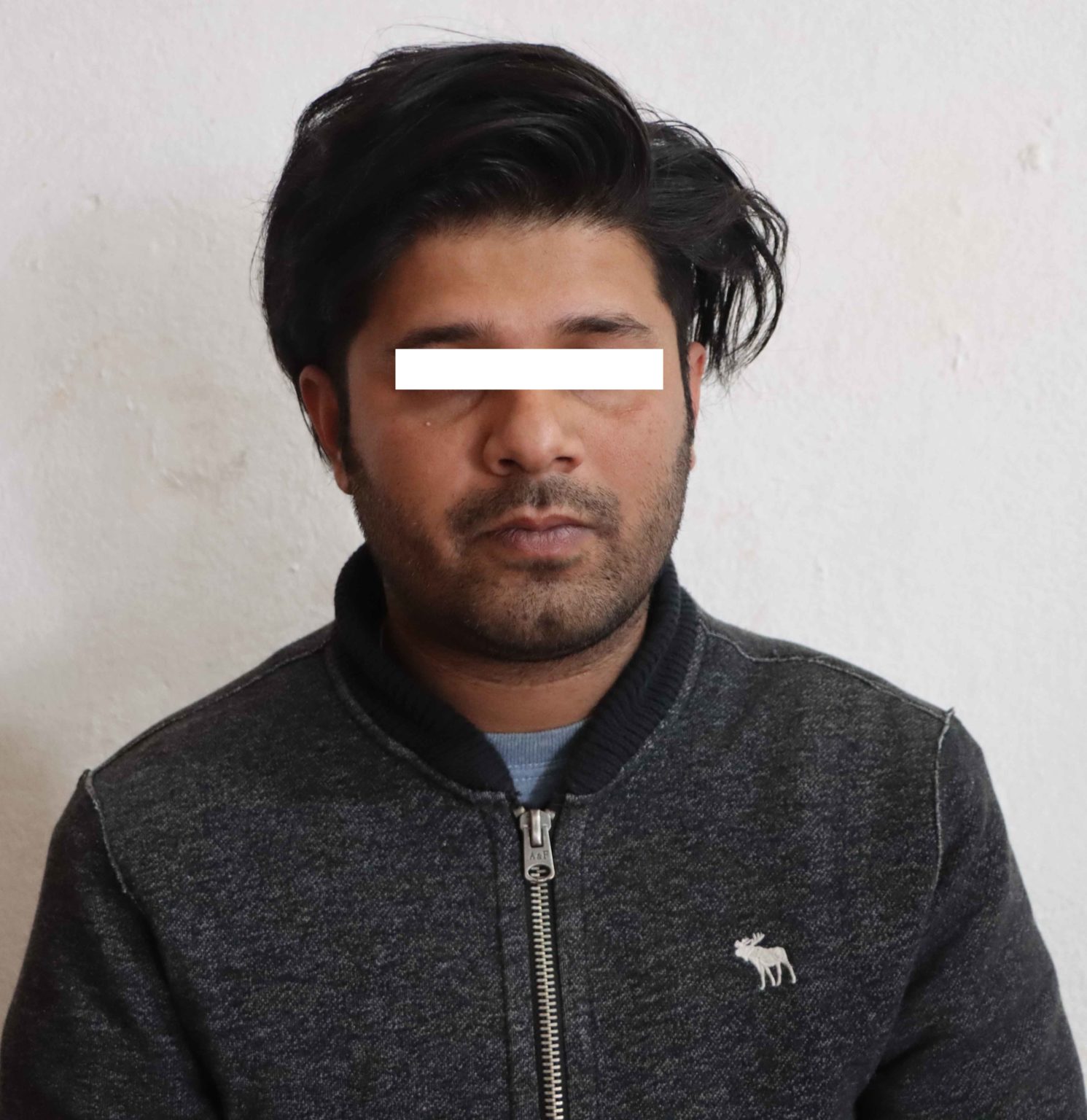 पोर्चुगल पठाइदिन्छु भन्दै ८ लाख ठगी गर्ने व्यक्ति पक्राउ