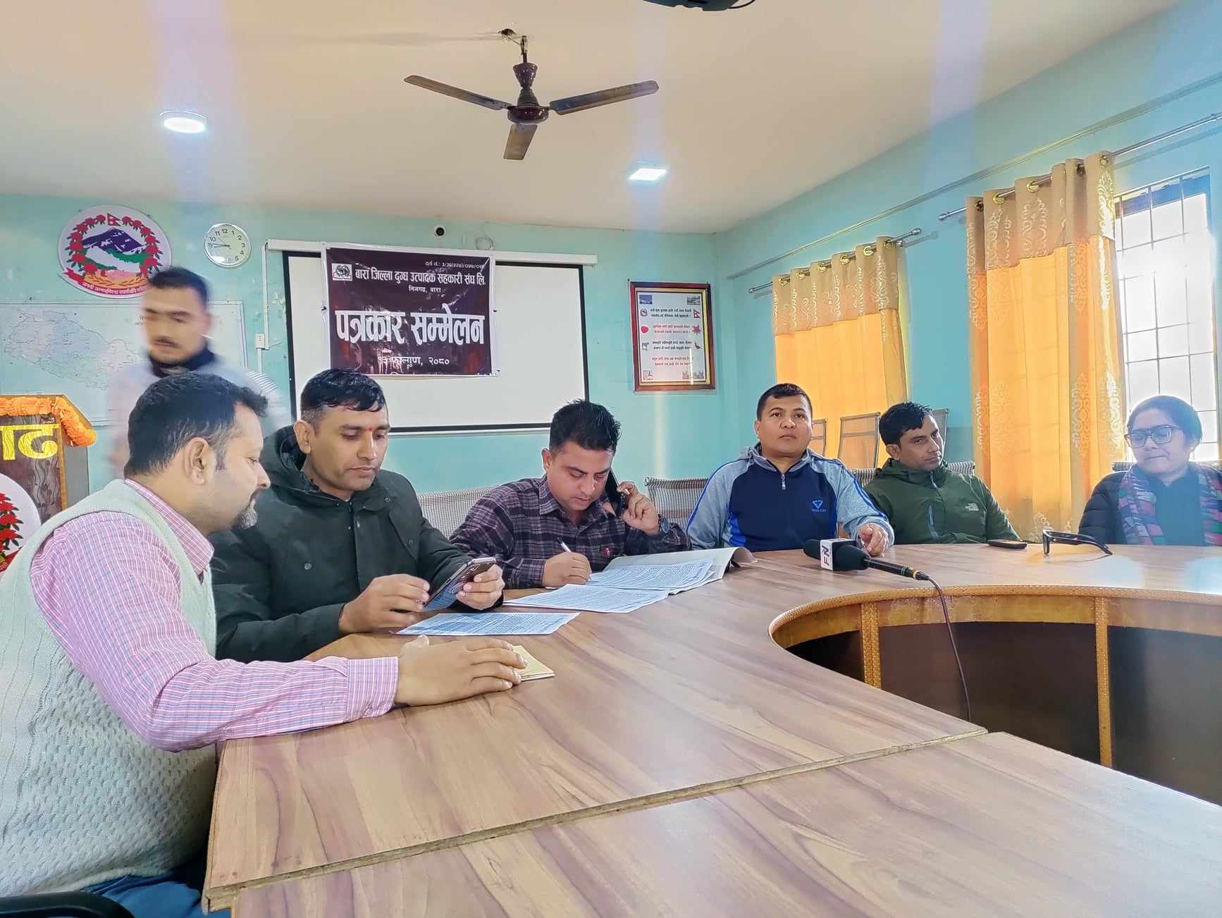 बाराका किसानले पाएनन १८ करोड रुपैयाँ भुक्तानी, दुग्ध संघद्वारा आन्दोलनकाे घोषणा