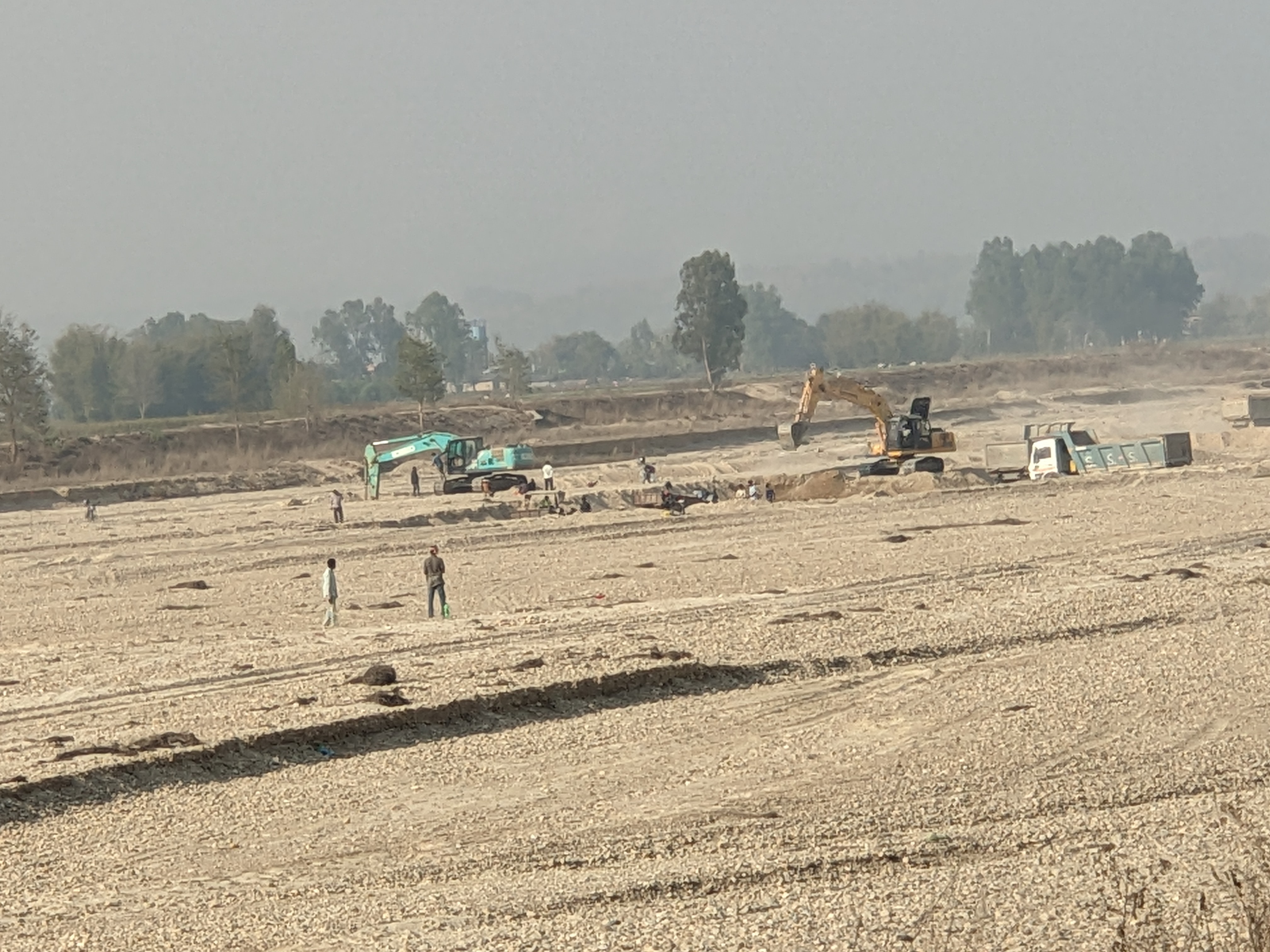 रातु नदीमा अवैध उत्त्खनन भएको भन्दै सर्वोच्च अदालतमा रिट