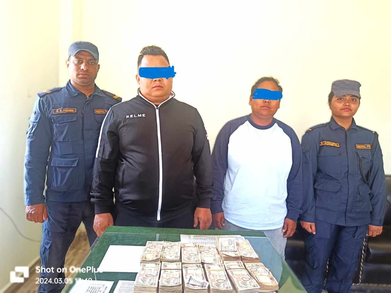 स्रोत नखुलेको १० लाख रूपैयासहित हेटौंडाका २ पक्राउ