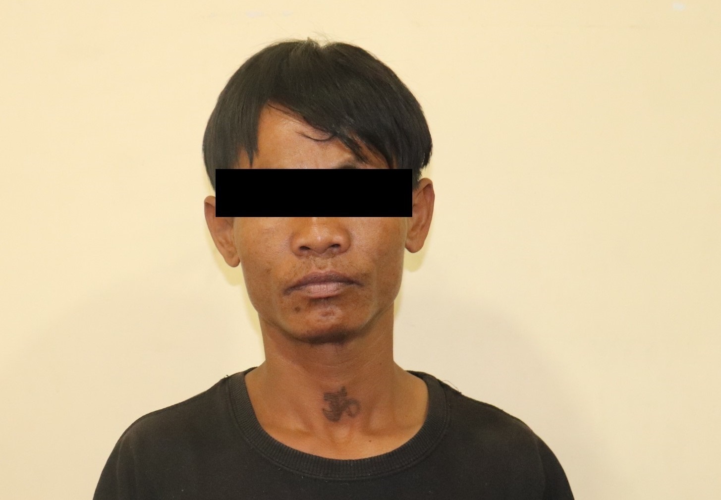 खाजा घरमा नाबालिकालाई मदिरा सेवन गराउँदै, यौनधन्दामा लगाउँदै